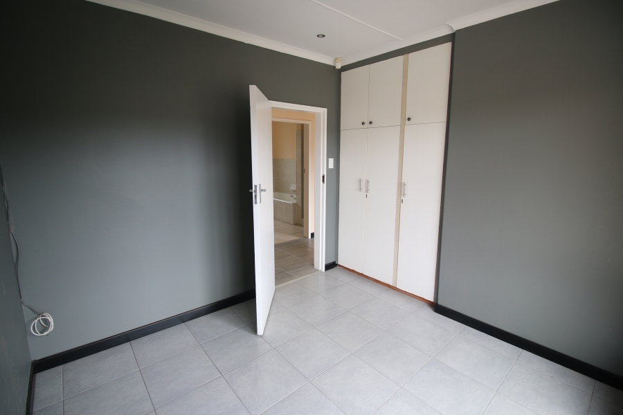 4 Bedroom Property for Sale in Beacon Bay North Eastern Cape